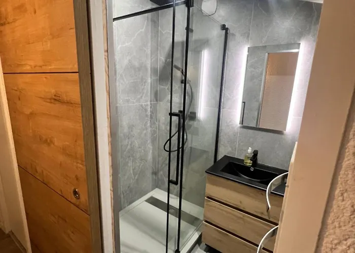 Refait à Neuf Pour 5 Personnes Apartamento *